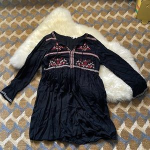 Beachlunchlounge dress. Size large.
